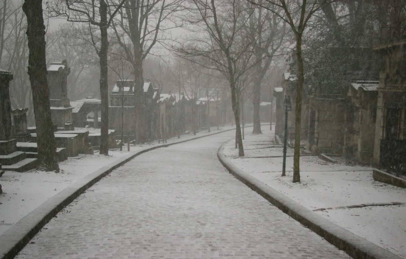 Фото обои Paris, winter, morning, cemetery, under the snow, Père-Lachaise