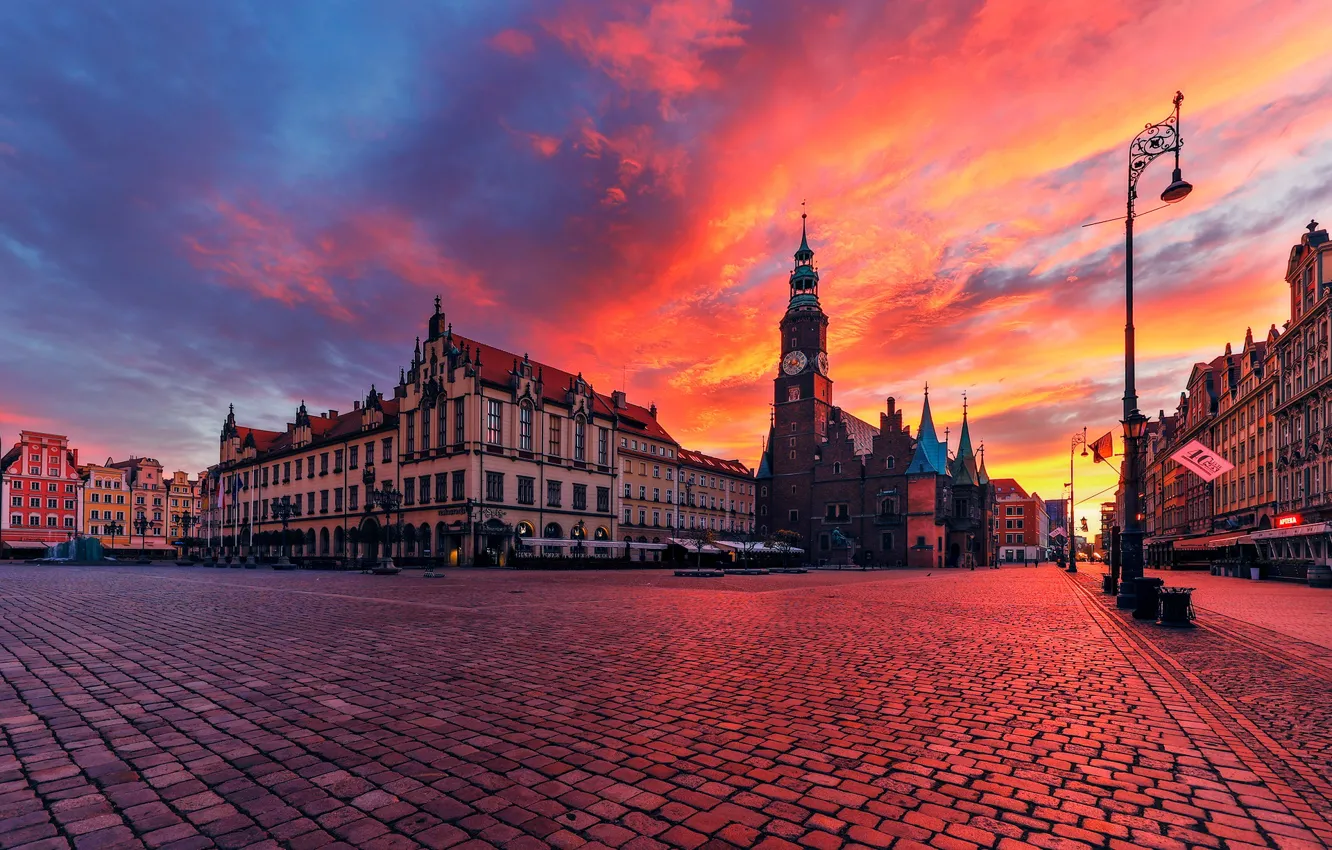 Фото обои закат, город, здания, Польша, Вроцлав, рыночная площадь