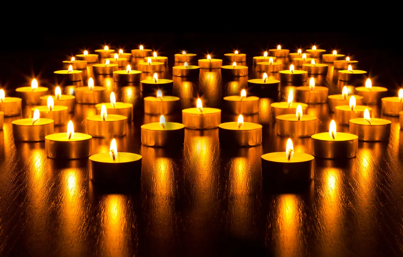Фото обои свет, lights, свечи, candles, burning, панорамный вид, panorama view, горения