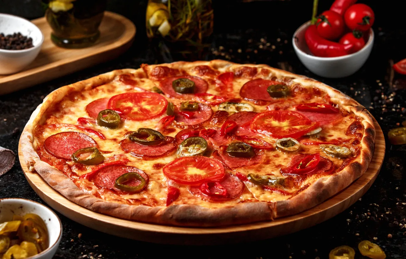 Фото обои сыр, пицца, помидоры, соус, томаты, выпечка, pizza, тесто