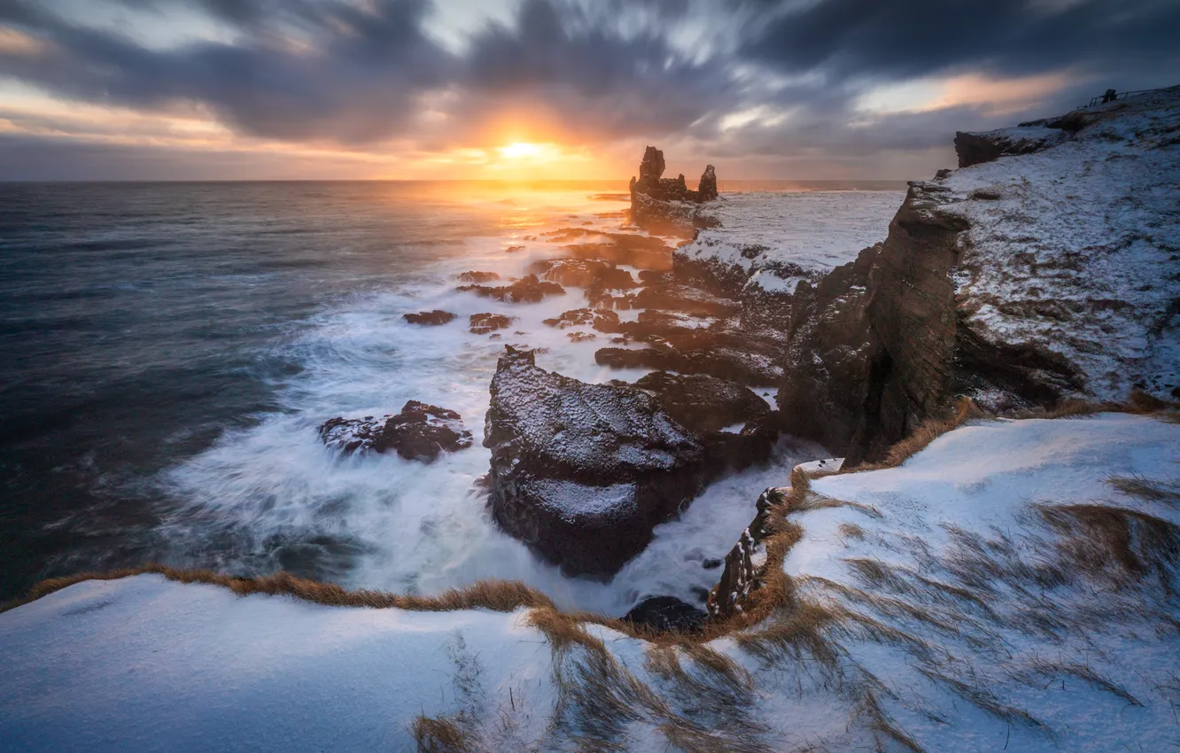 Фото обои море, снег, закат, океан, скалы, побережье, Исландия, Iceland