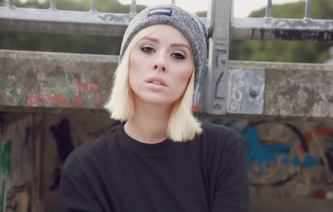 Фото обои girl, woman, model, cap, blonde, female, Alysha Nett, represent