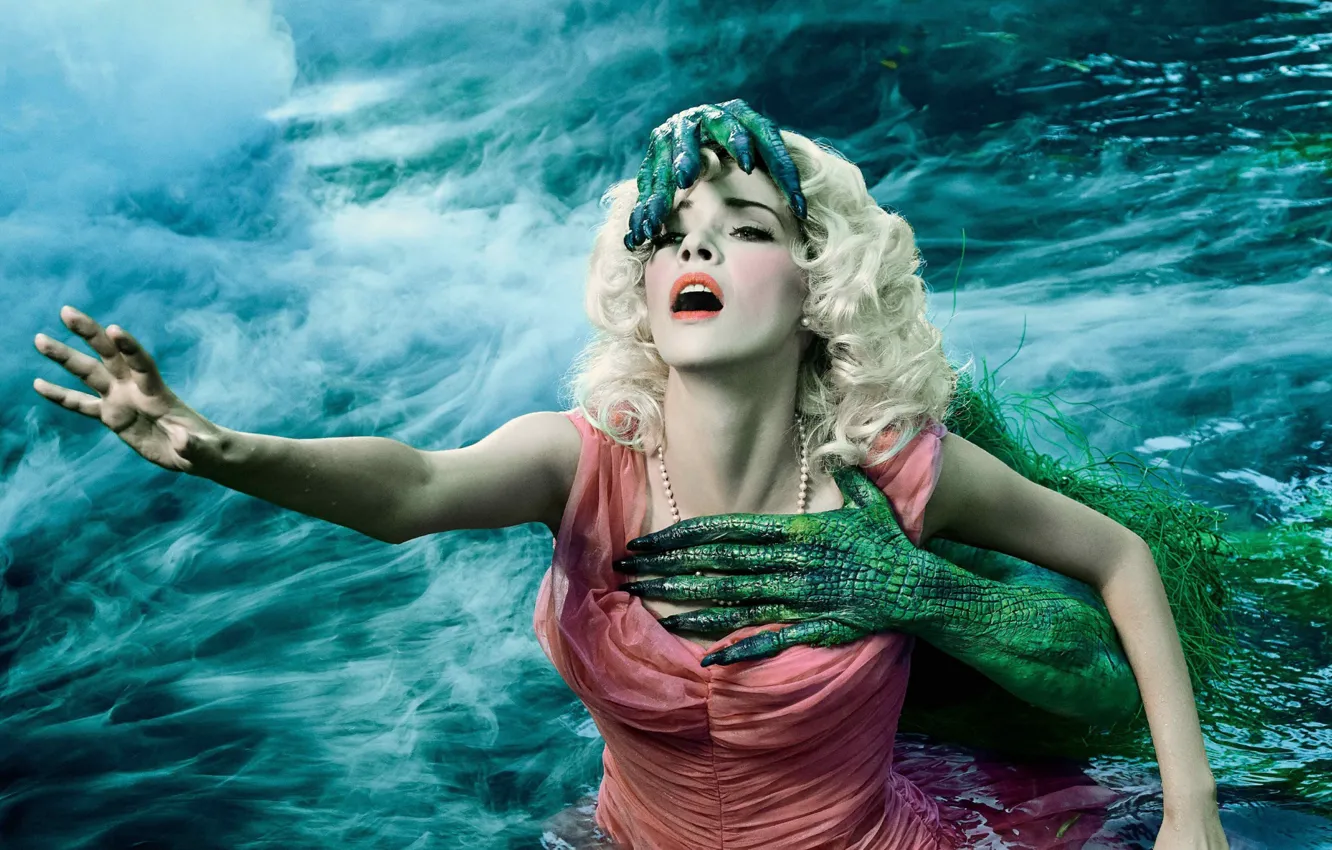 Фото обои girl, panic, monster, woman, lake, death, fear, Lady Gaga