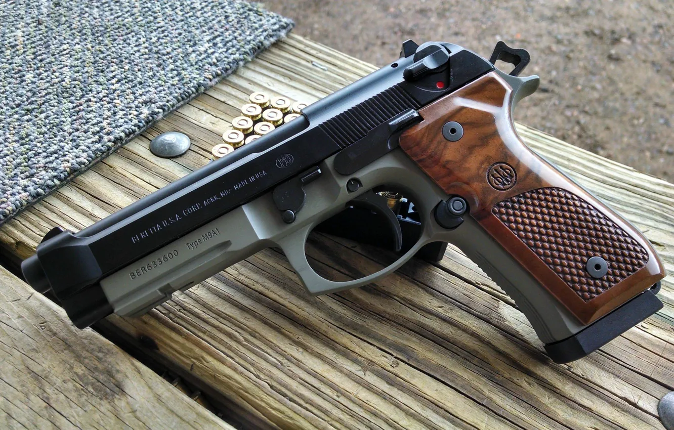 Фото обои пистолет, Beretta, M9A1