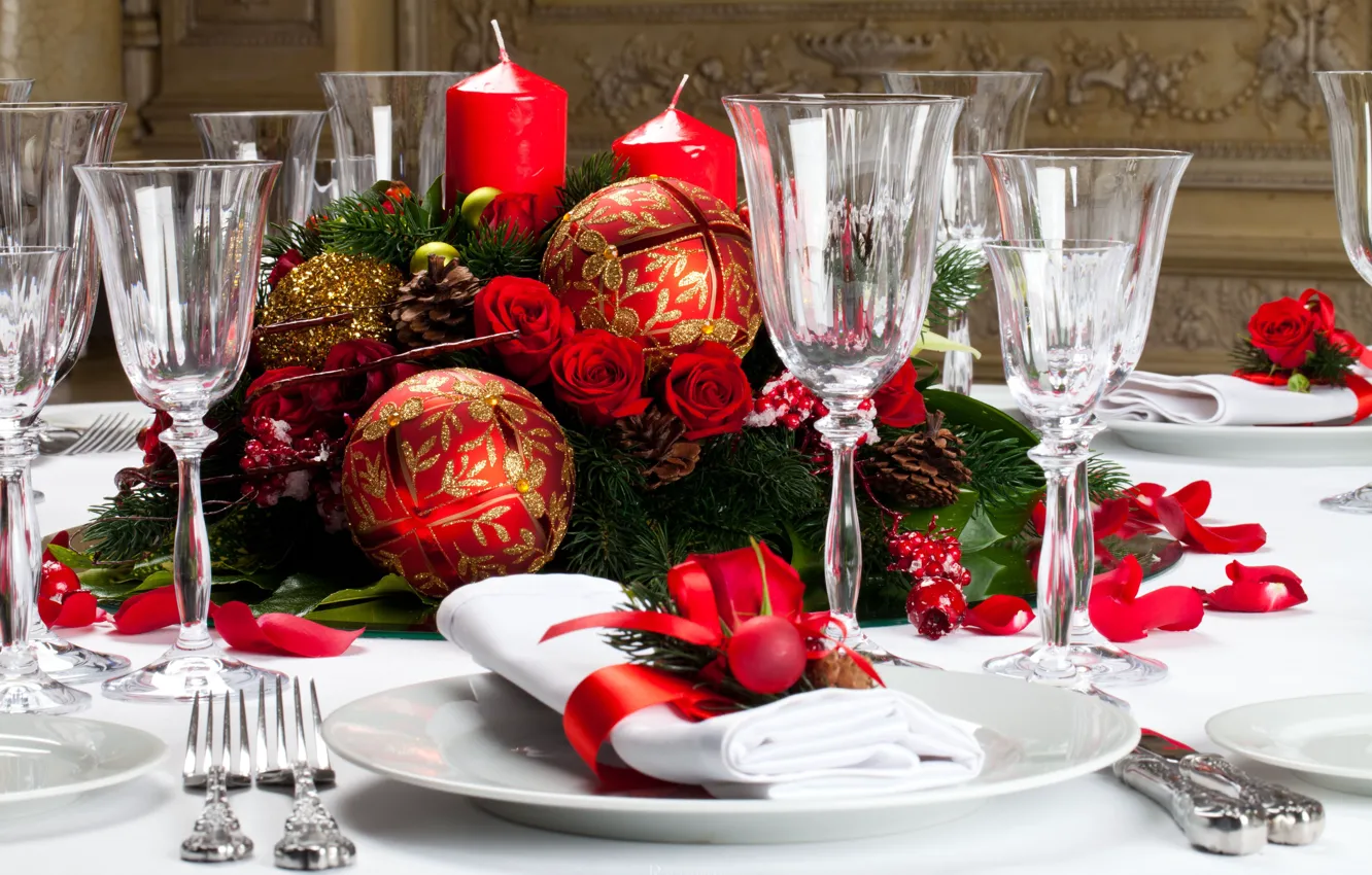 Фото обои украшения, цветы, стол, розы, свечи, Новый Год, Рождество, holidays