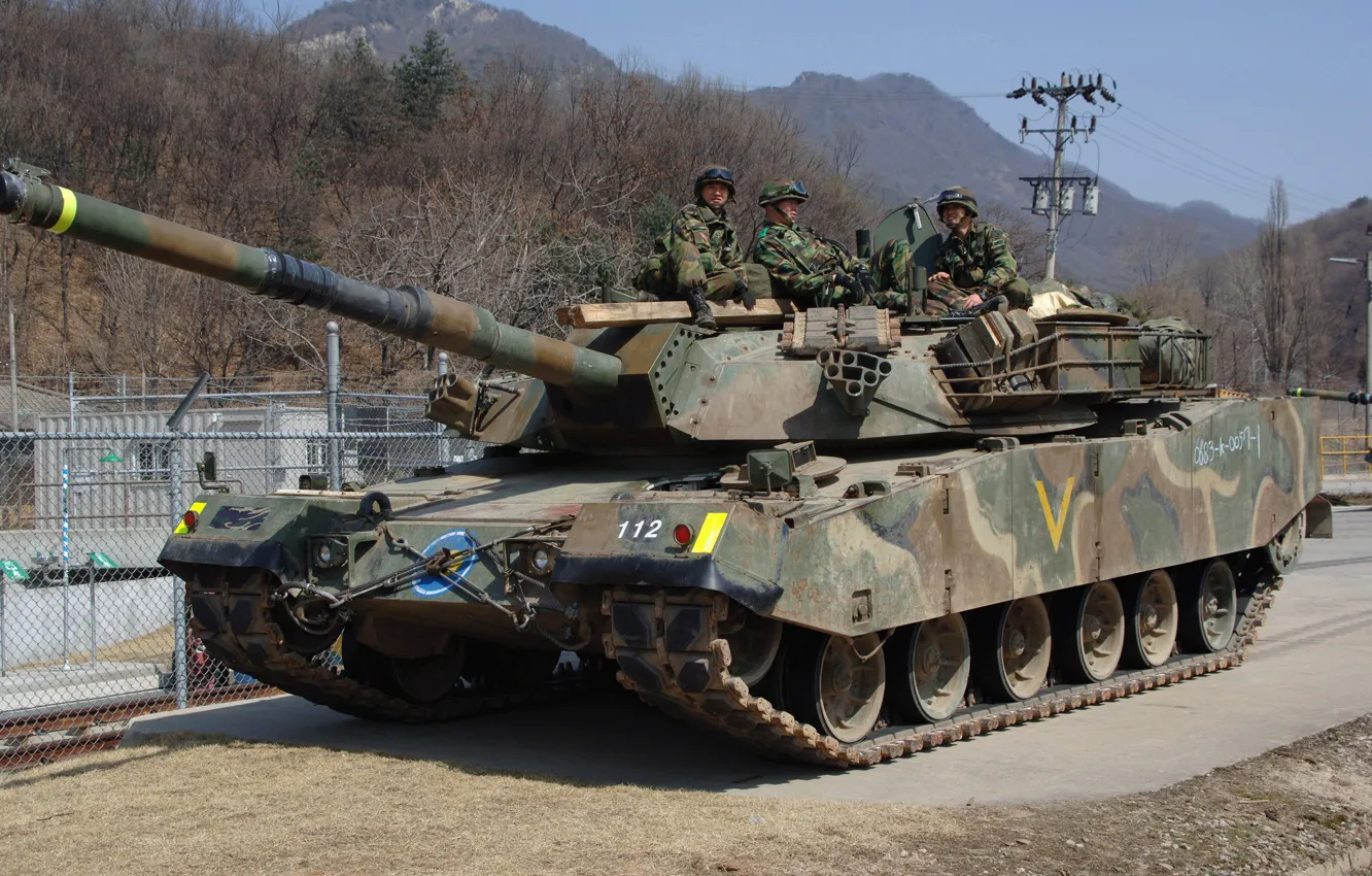 Фото обои gun, soldier, weapon, South Korea, asian, tank, oriental, asiatic