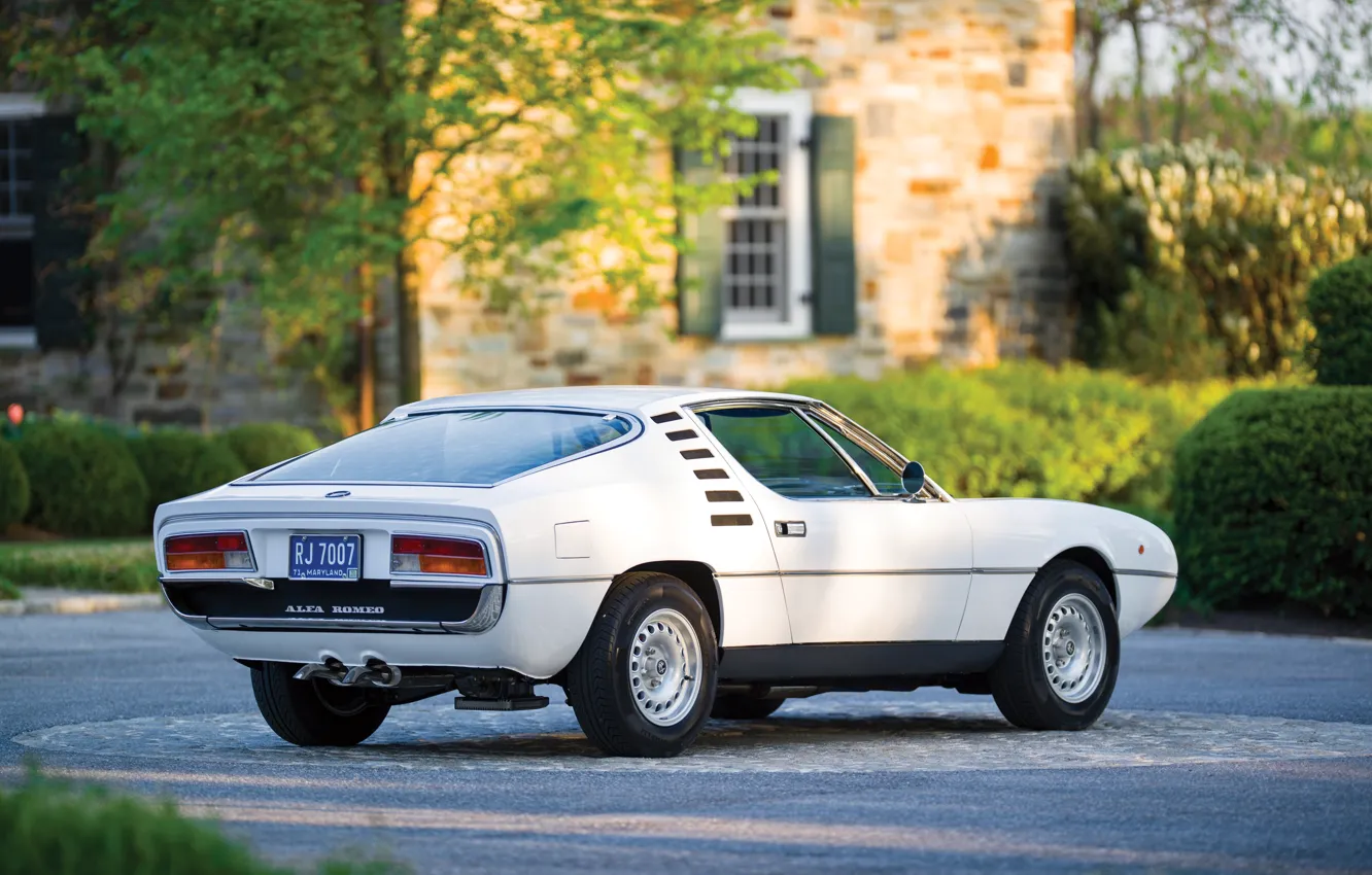 Фото обои Alfa Romeo, Montreal, 1973, sports car, Alfa Romeo Montreal