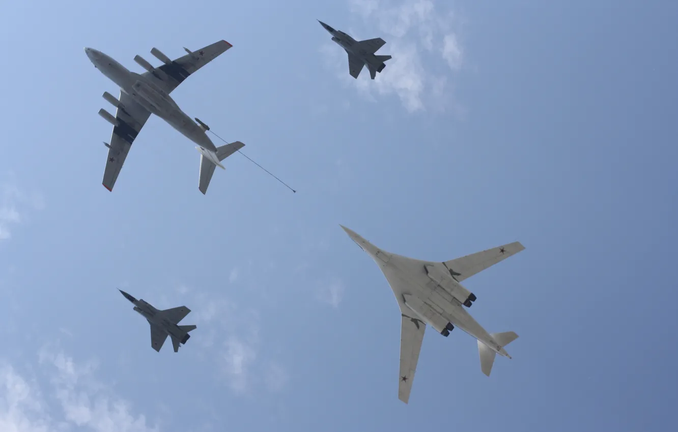 Фото обои небо, высота, истребитель, полёт, бомбардировщик, самолёт, bomber, ракетоносец
