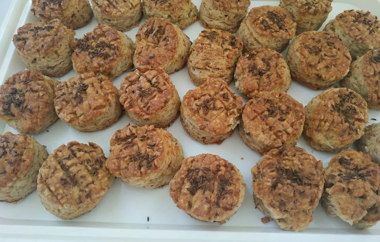 Фото обои scone, caraway seed, greaves
