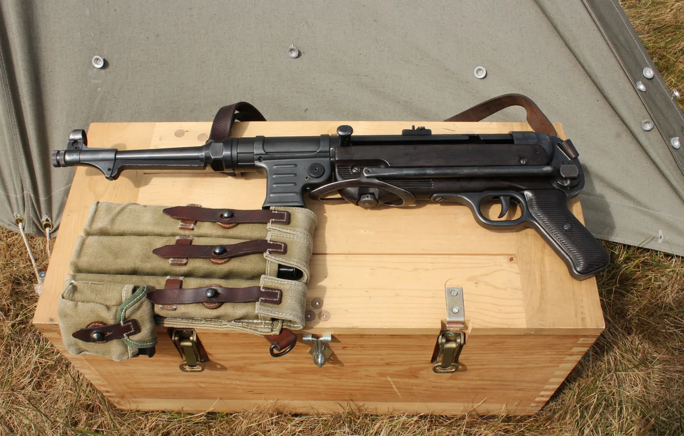 Фото обои войны, пистолет-пулемёт, мировой, Второй, времён, MP 40