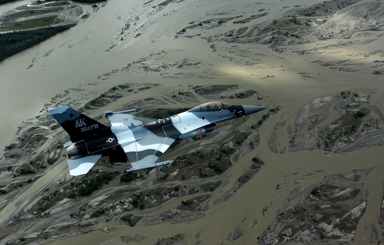 Фото обои ландшафт, истребитель, полёт, F-16, Fighting Falcon, многоцелевой, «Файтинг Фалкон»