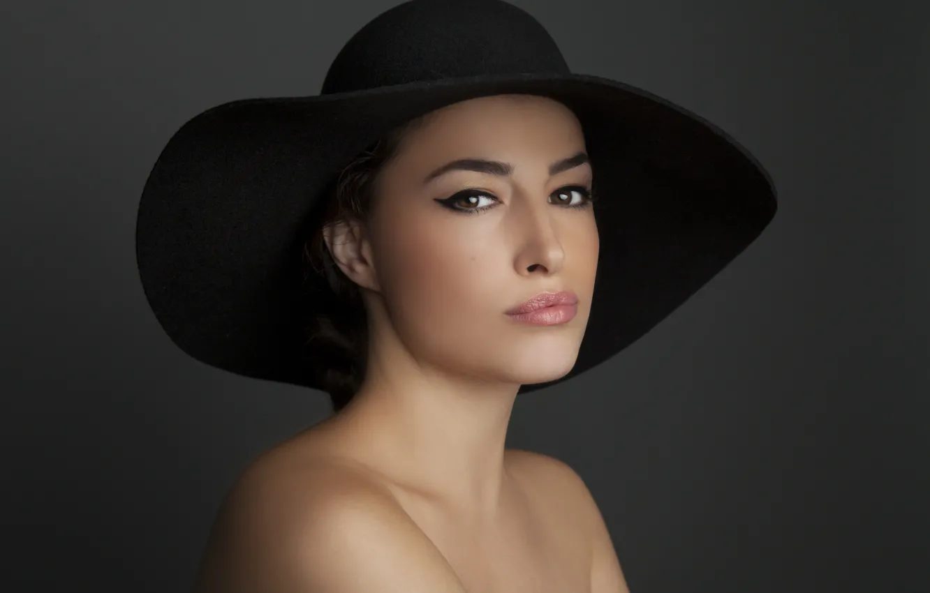 Фото обои look, Fashion, black hat