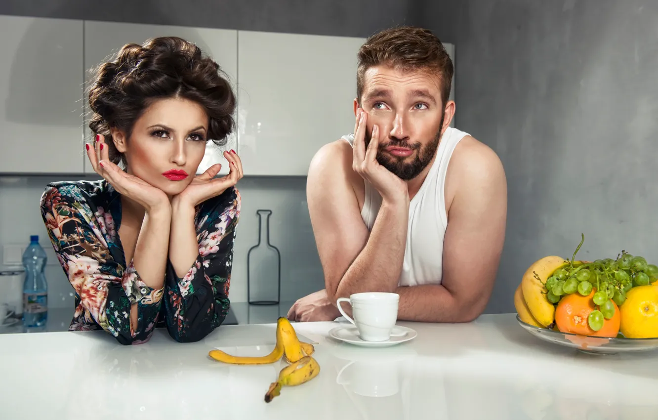 Фото обои завтрак, пара, кухня, фрукты, банан, муж, жена