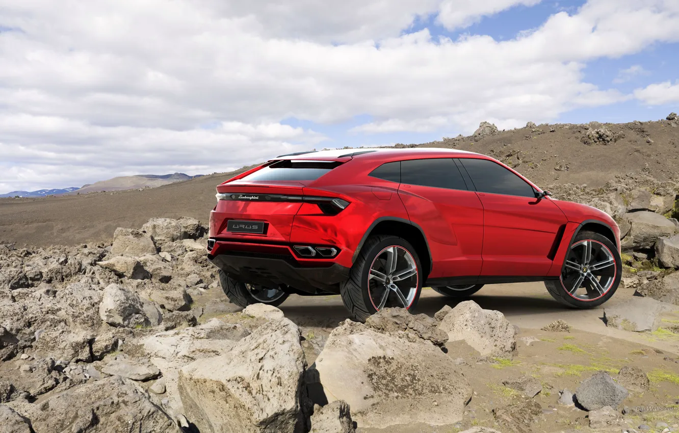 Фото обои Concept, небо, красный, камни, Lamborghini, джип, концепт, вид сзади