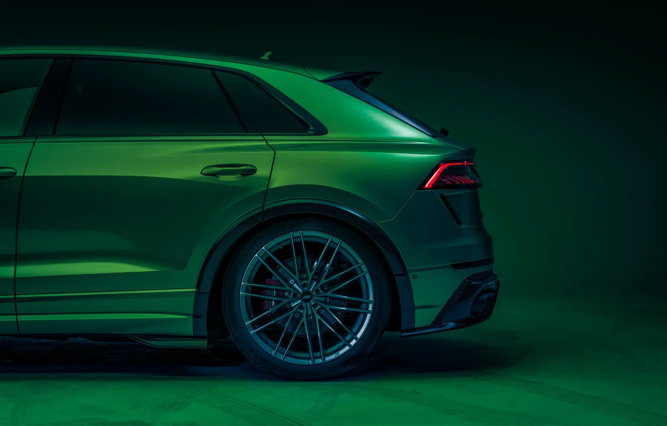 Фото обои Audi, сзади, зелёный, тюнинг ателье, ABT, обвес, Кроссовер, RSQ8-R