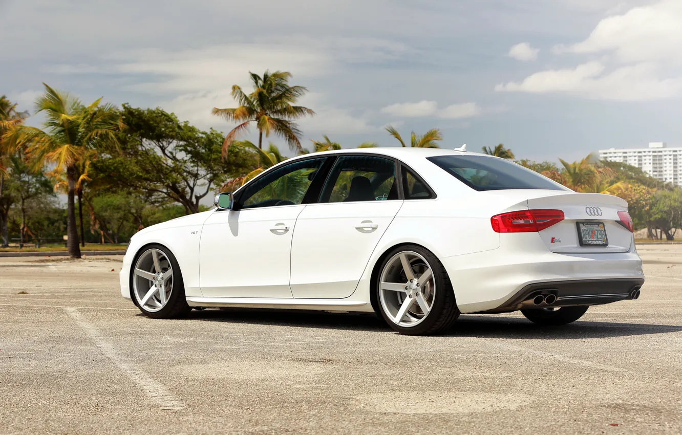 Фото обои Audi, white, vossen wheels, rearside