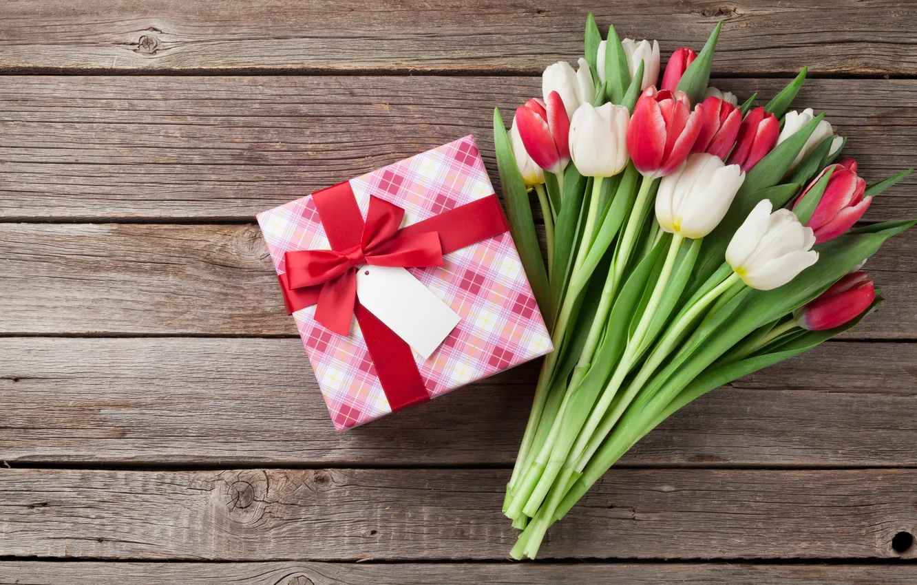 Фото обои цветы, подарок, букет, тюльпаны, red, love, white, wood