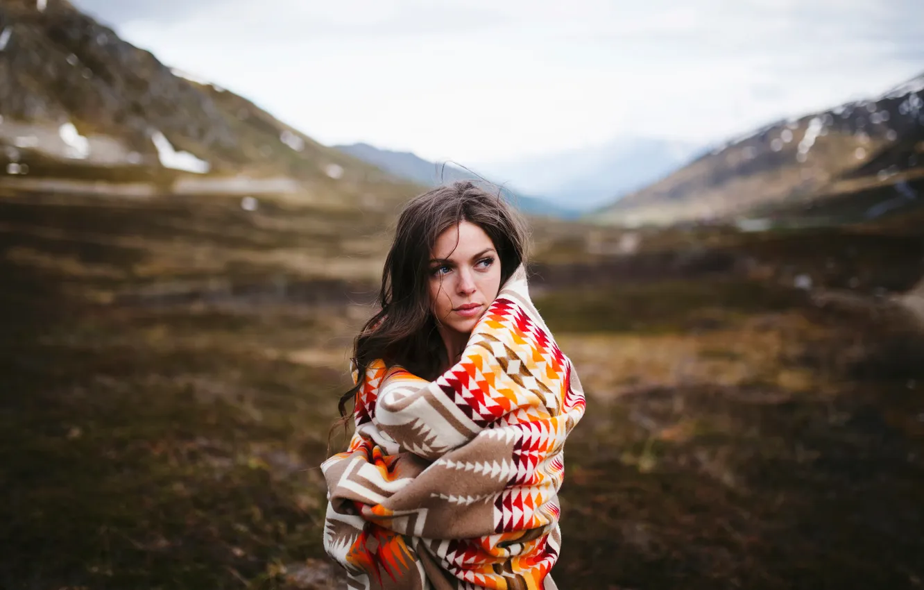 Фото обои холод, девушка, Аляска, Alaska, Hatcher Pass, Anna Thomas, Safe and Sound