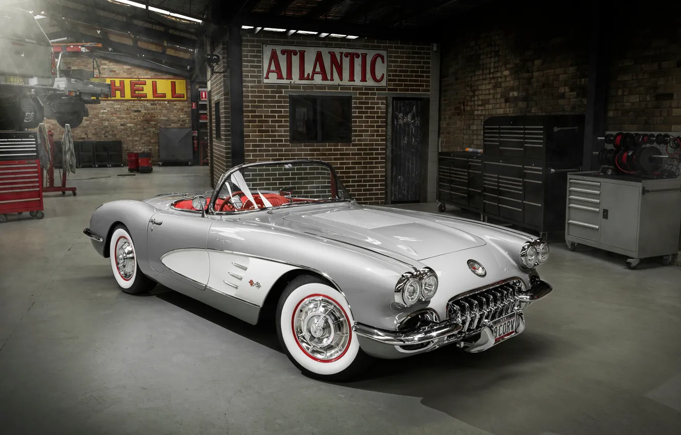 Фото обои свет, гараж, Corvette, Chevrolet, 1958, 1950s