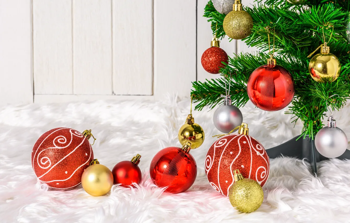 Фото обои праздник, шары, елка, Новый год, декор, Рождество Христово