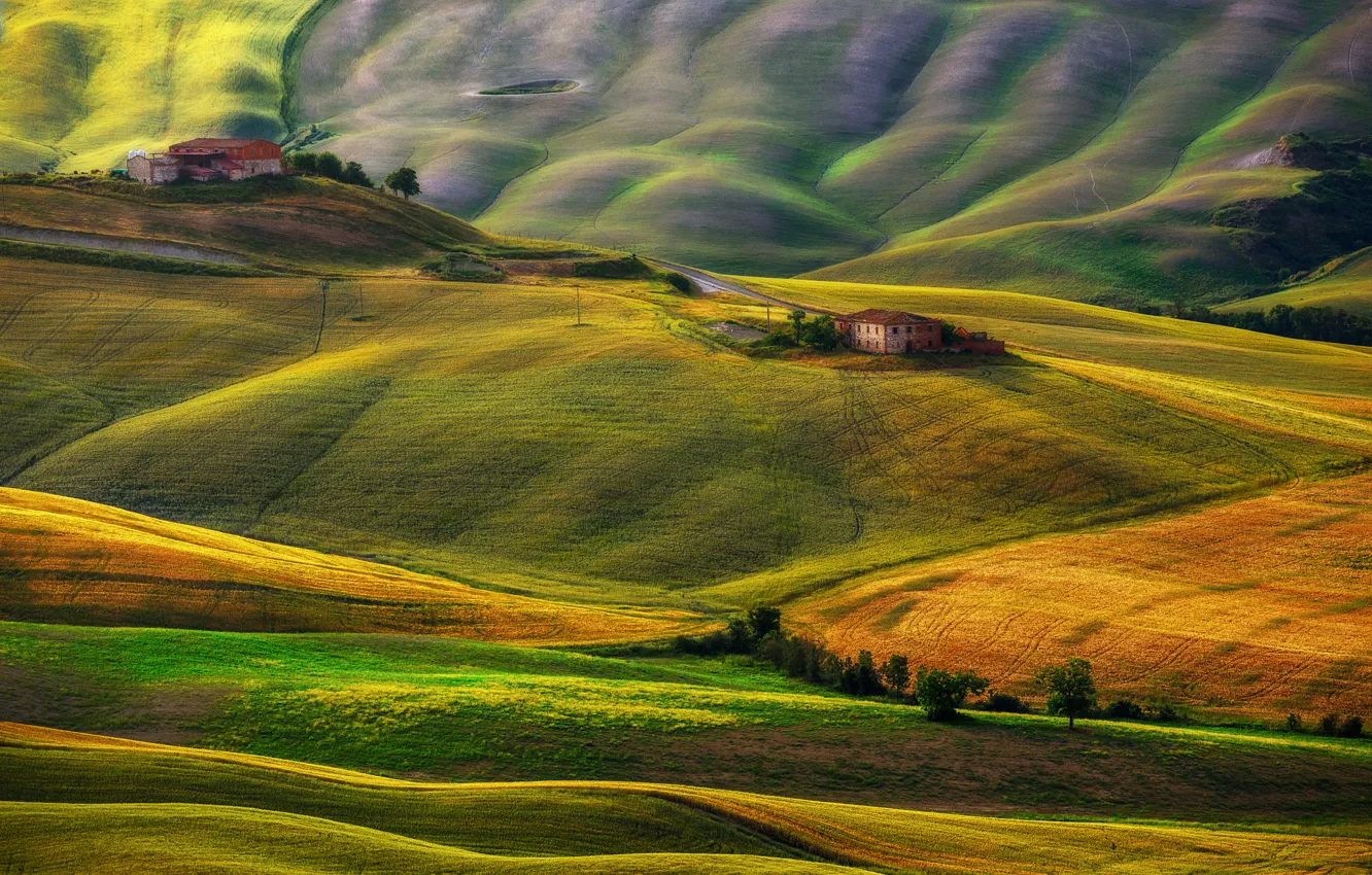 Фото обои холмы, поля, дома, Италия, Тоскана, амбары