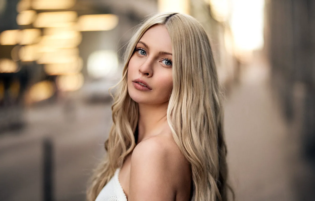 Фото обои портрет, губки, Karina, Martin Kühn