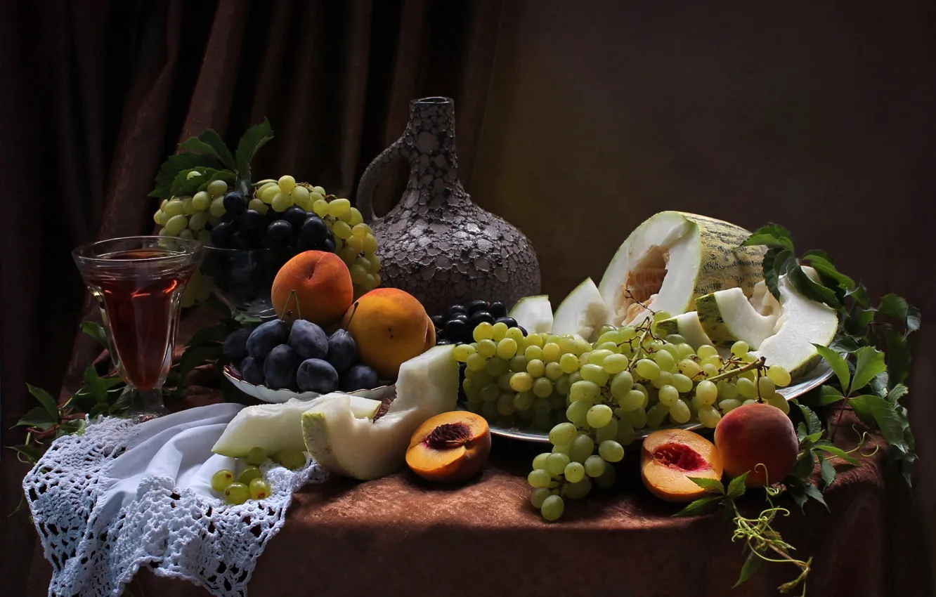 Фото обои виноград, натюрморт, персики, ассортти