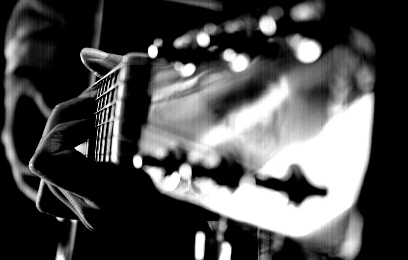 Фото обои макро, гитара, рука, струны, пальцы