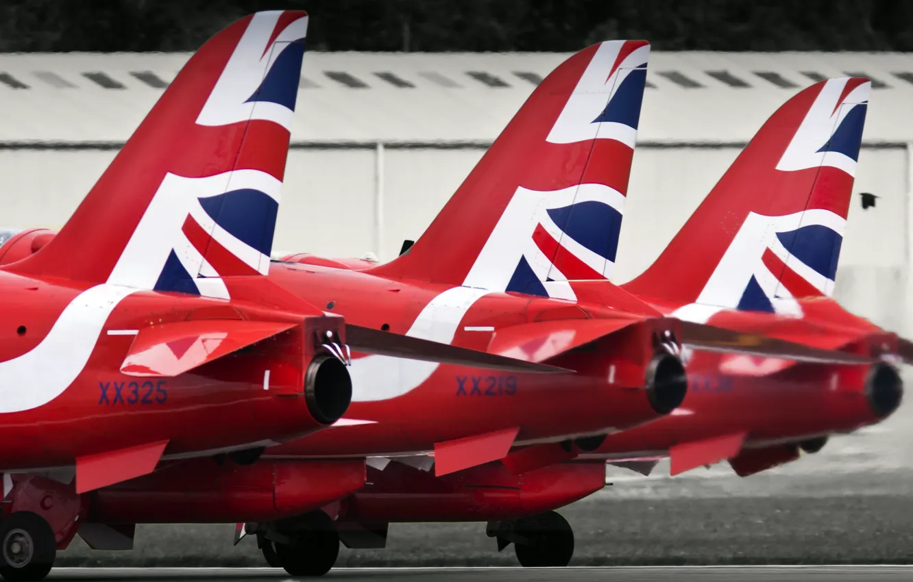 Фото обои самолёты, Red Arrows, 3 Reds
