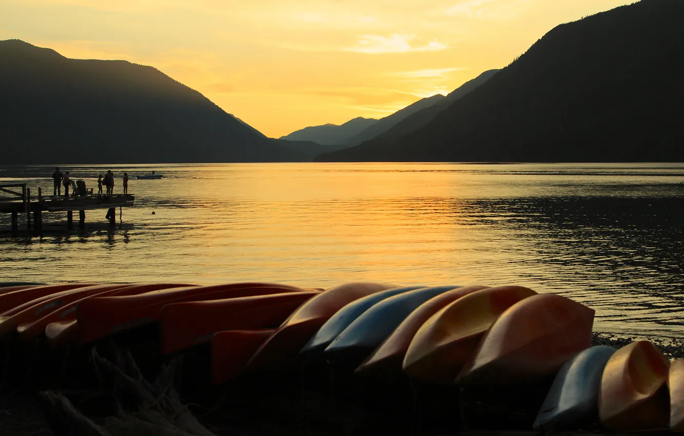 Фото обои закат, горы, озеро, лодки