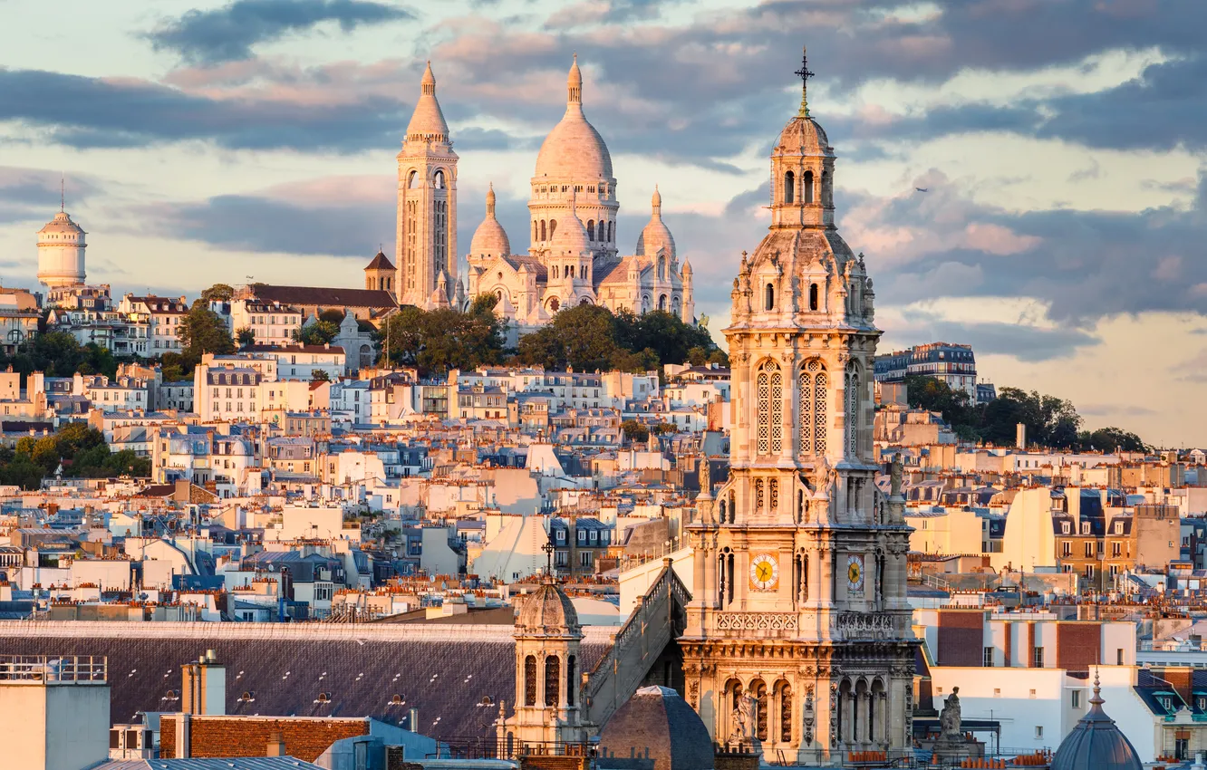 Фото обои облака, Франция, Париж, дома, башни, храм, дворец, Montmartre