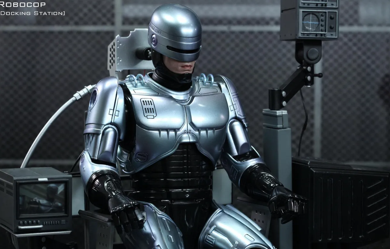Фото обои робот, герой, броня, киборг, сидит, железо, полицейский, Robocop