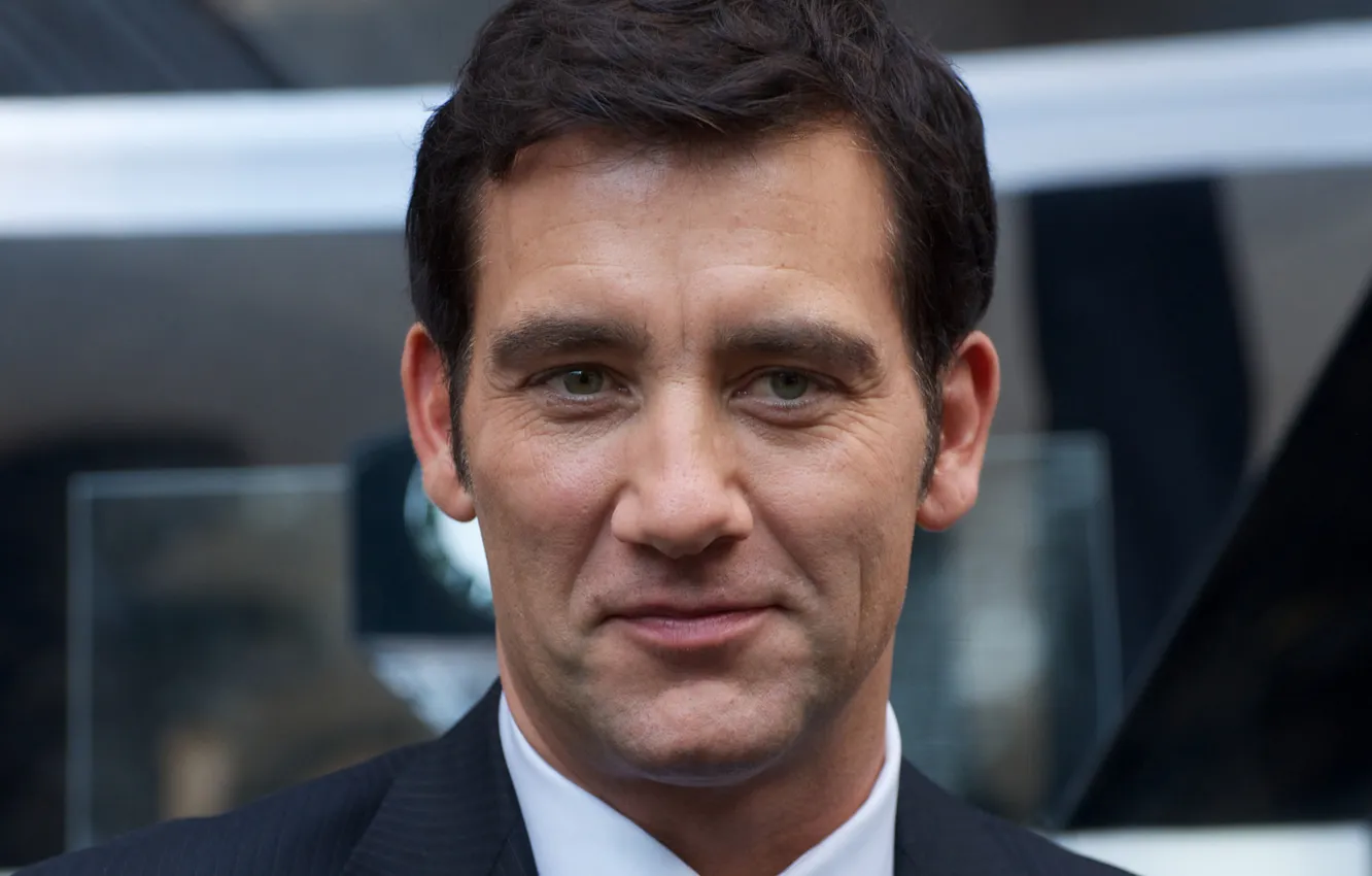 Фото обои портрет, костюм, актёр, Clive Owen, Клайв Оуэн