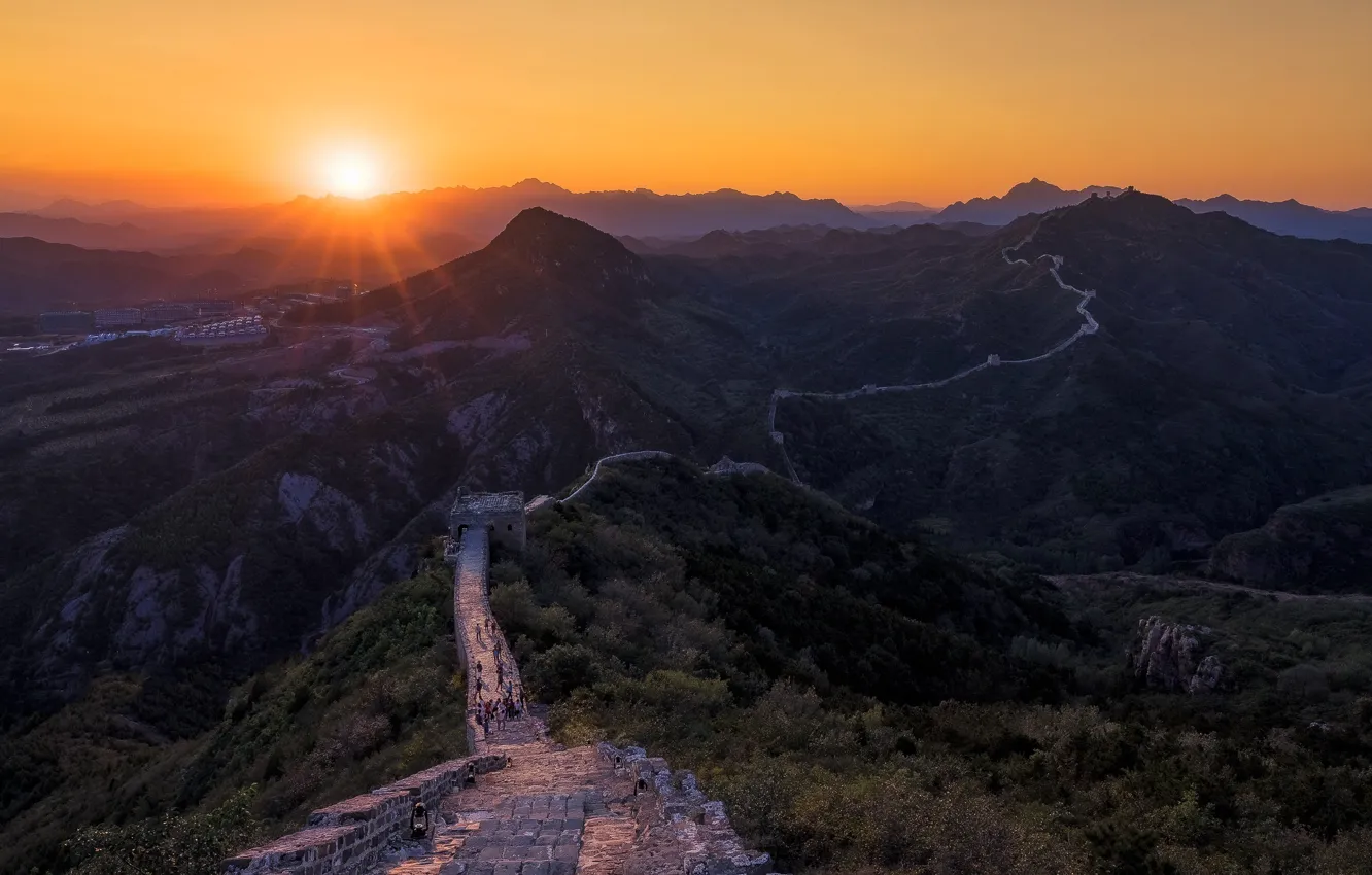 Фото обои закат, горы, Китай, Великая Китайская Стена
