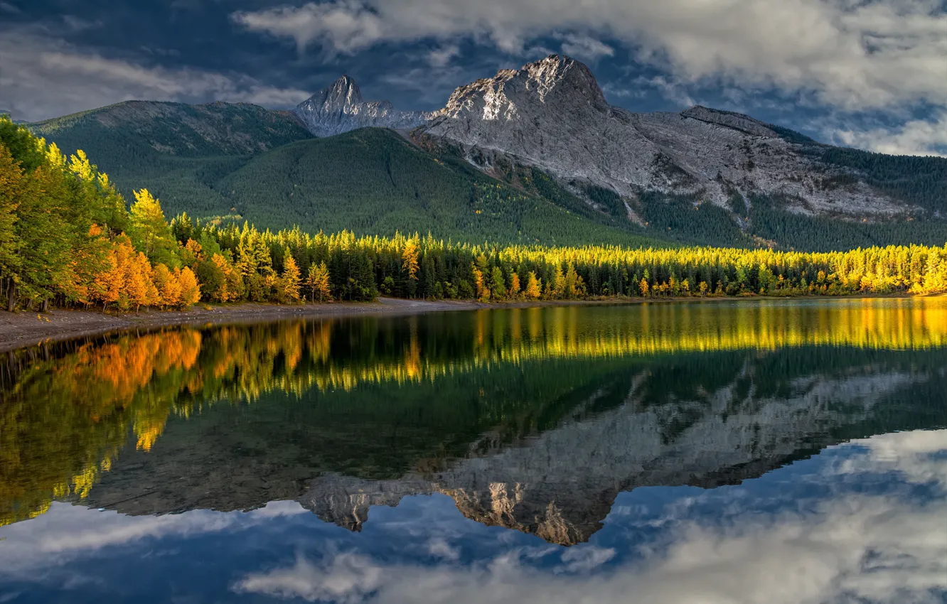 Фото обои осень, лес, небо, горы, природа, озеро, отражение, Канада