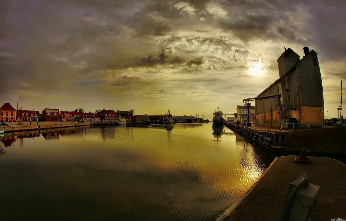 Фото обои city, river, town