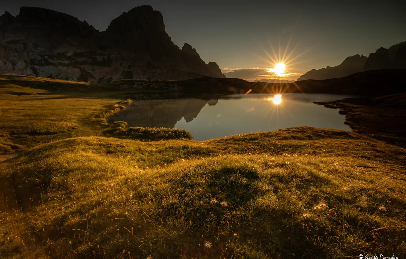 Фото обои солнце, закат, озеро, скалы, Agnеs Perrodon