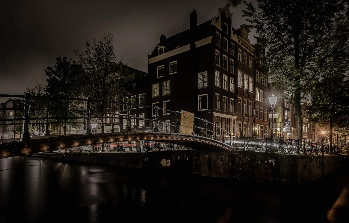 Фото обои ночь, мост, огни, дом, Амстердам, канал, Нидерланды