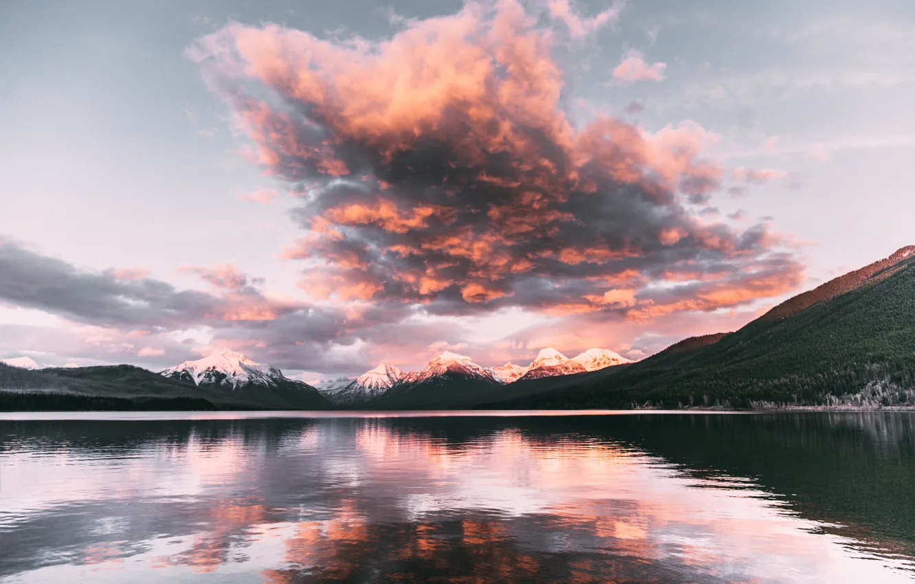 Фото обои озеро, photographer, Sunset, национальный парк, Glacier National Park, Глейшер, Lake McDonald, Макдональд
