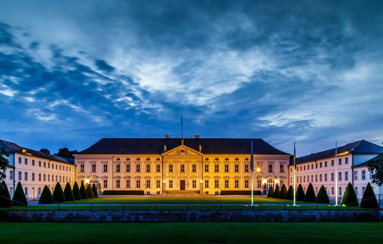Фото обои парк, газон, вечер, Германия, Берлин, дворец Бельвю, официальная резиденция президента Германии