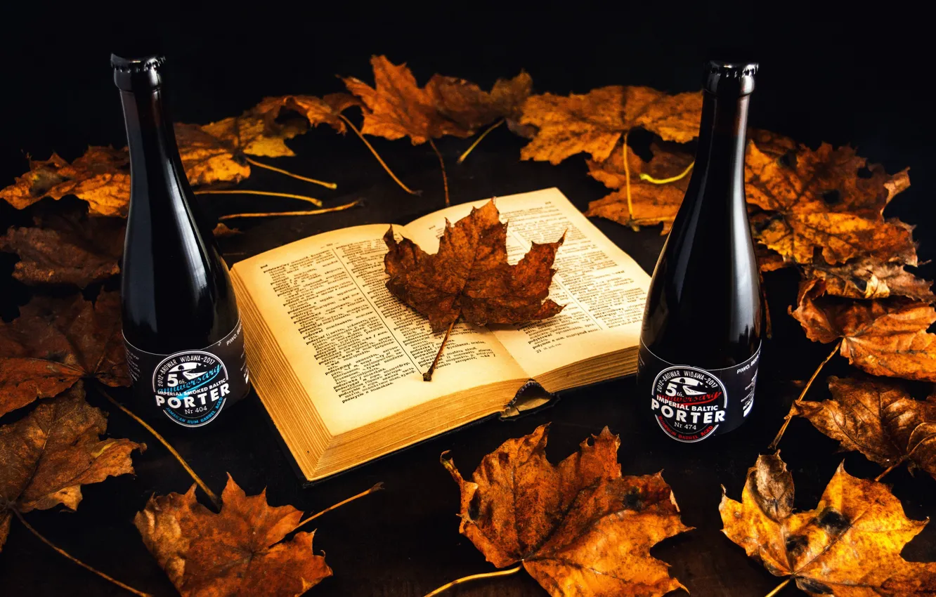 Фото обои осень, листья, книга, бутылки, бренд