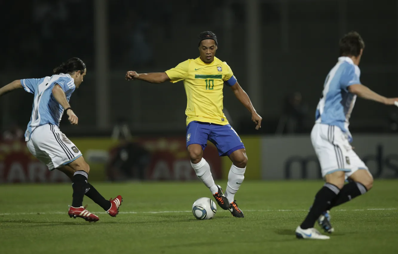 Фото обои футбол, football, brazil, ronaldinho, роналдиньйо, футбол обои
