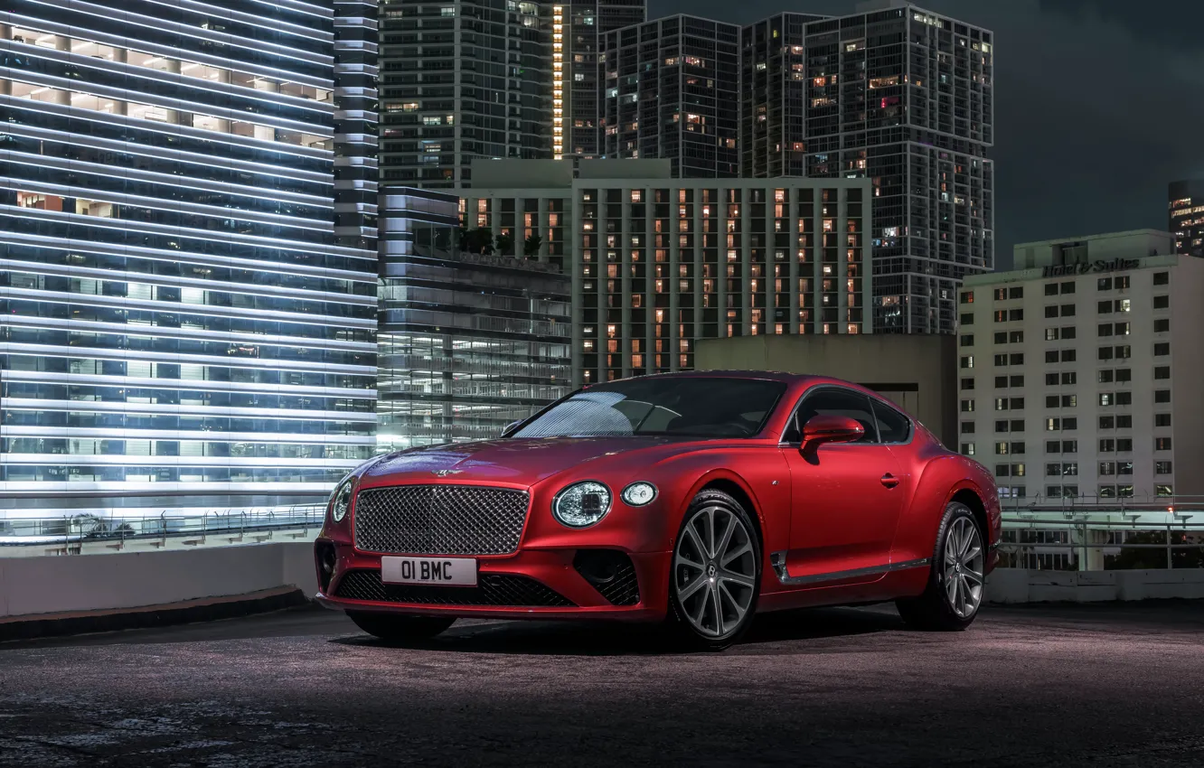 Фото обои ночь, красный, город, купе, Bentley, 2019, Continental GT V8