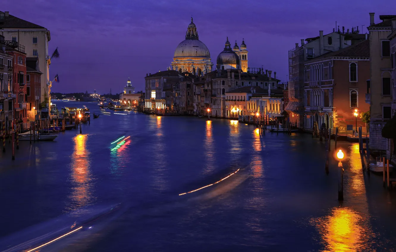 Фото обои ночь, город, здания, дома, освещение, фонари, Италия, Венеция