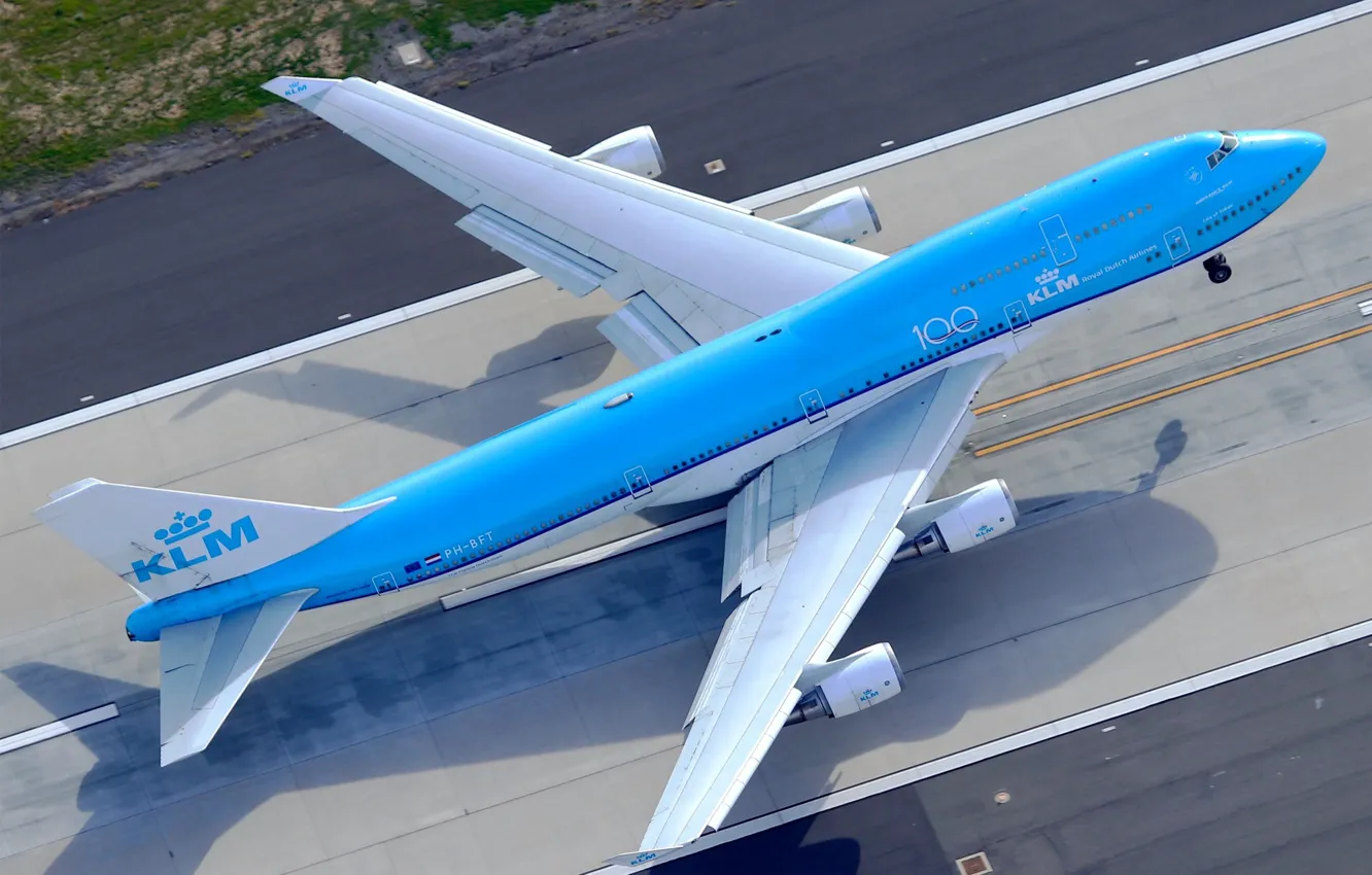 Фото обои Самолет, Лайнер, Boeing, Взлет, ВПП, Авиалайнер, KLM, Пассажирский самолёт