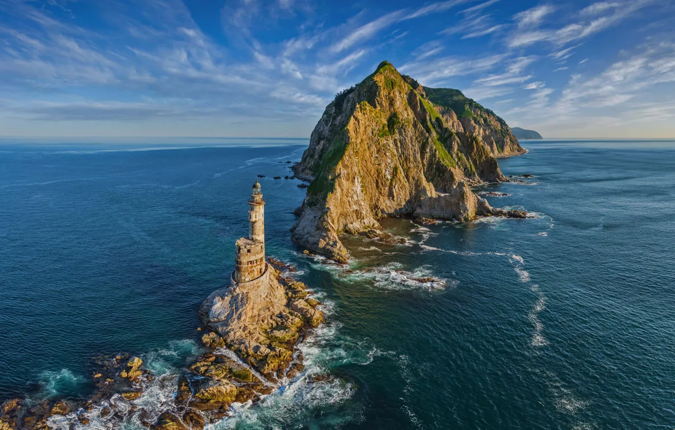 Фото обои море, вода, маяк, Россия, Russia, lighthouse, Сахалин, Sakhalin