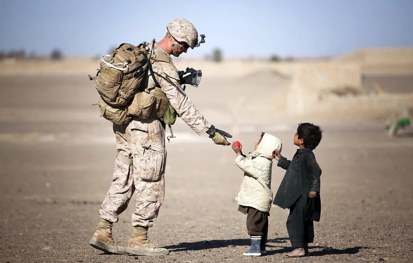 Фото обои дети, солдат, Афганистан