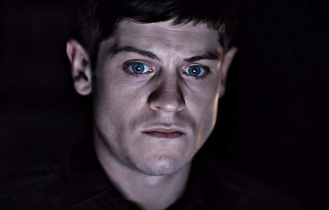 Фото обои отбросы, Misfits, Iwan Rheon, Саймон, Simon