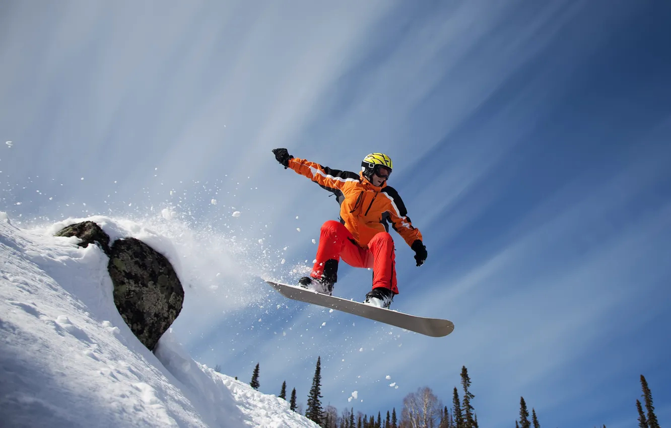 Фото обои деревья, прыжок, сноуборд, спорт, камень