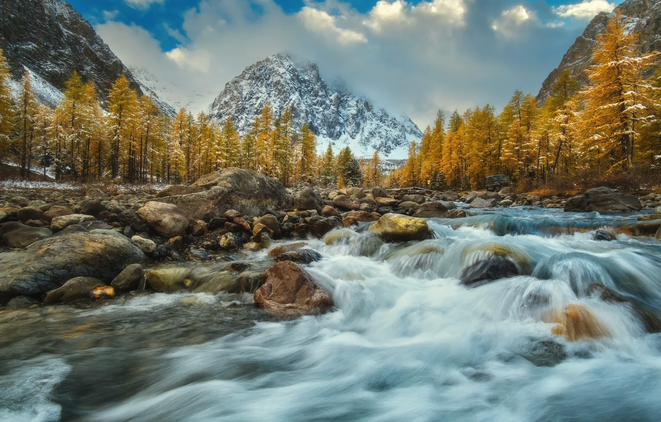 Фото обои осень, облака, деревья, пейзаж, горы, природа, река, камни